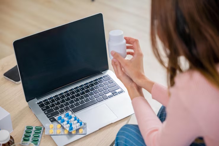 Can I hide abortion pill packaging safely?