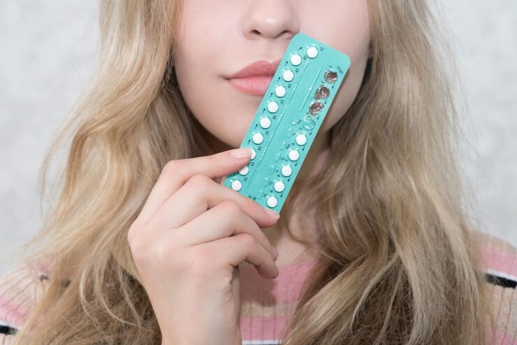 What does pregnancy tissue look like after abortion pills?